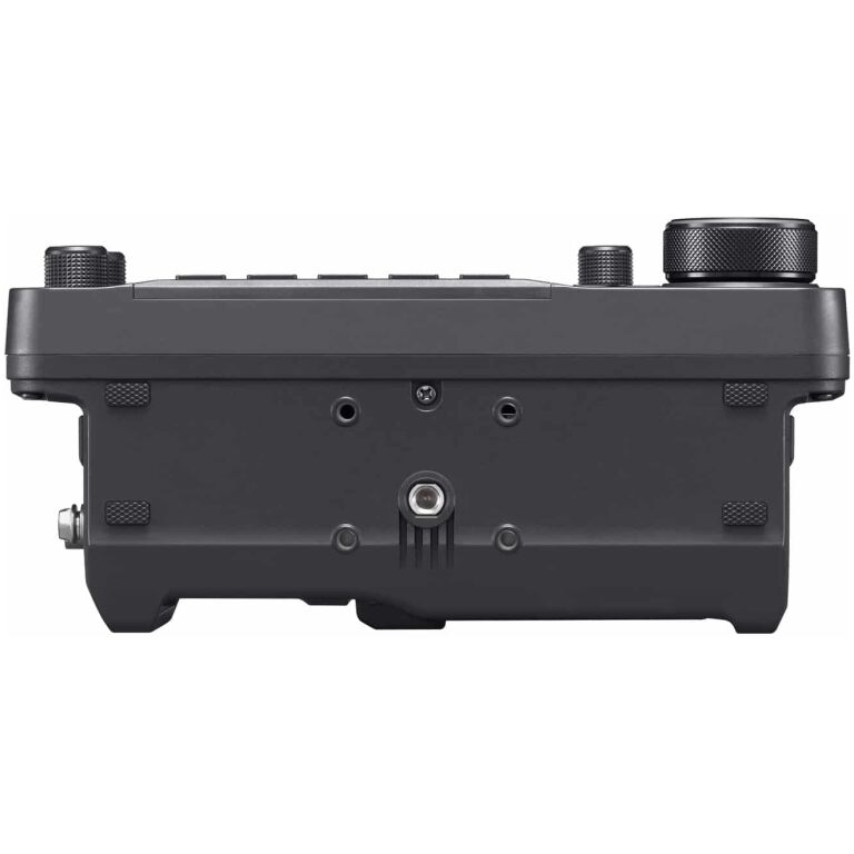 IC-705 Multi-band portable SDR transceiver